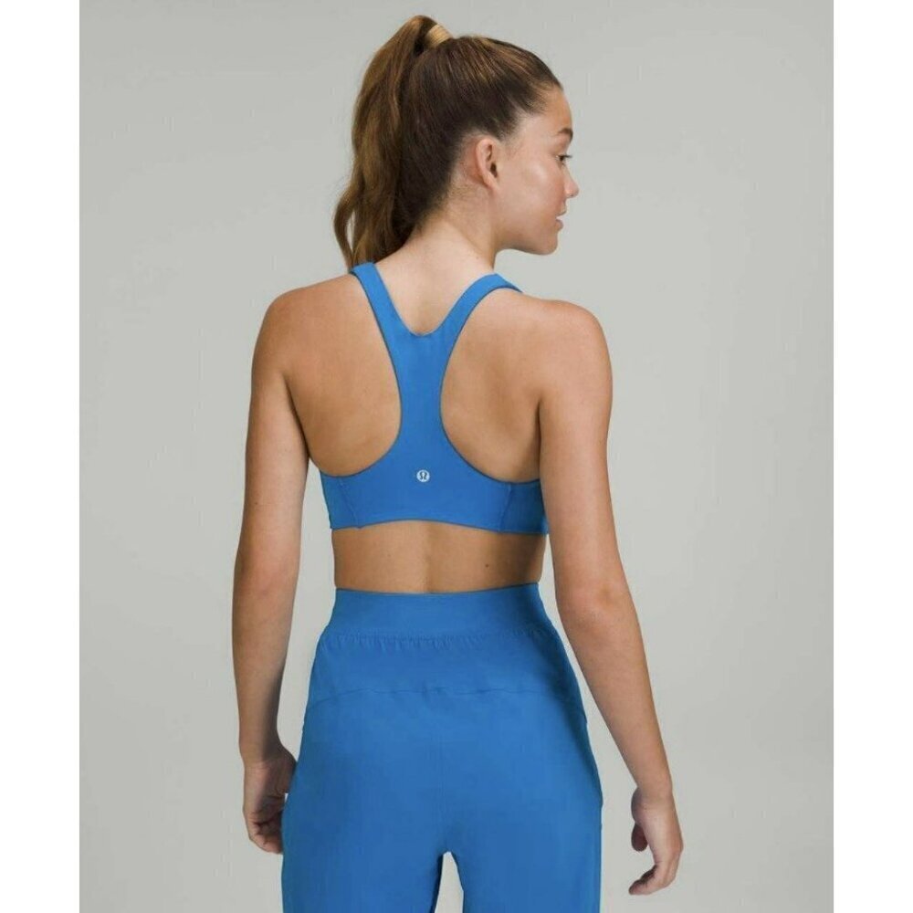 Lululemon Wunder Train Bra *Medium Support, C/D Cup Poolside Size 4 EUC